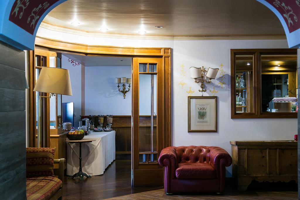 Hotel Posta R.T.A. Madonna di Campiglio Exterior photo