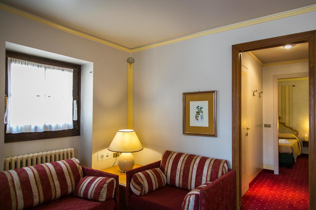 Hotel Posta R.T.A. Madonna di Campiglio Exterior photo