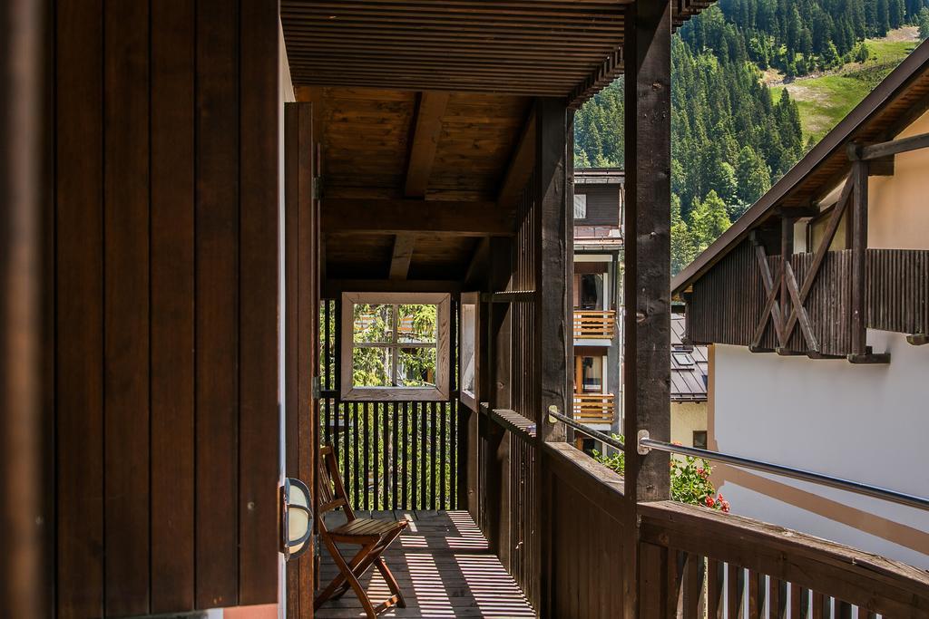 Hotel Posta R.T.A. Madonna di Campiglio Exterior photo
