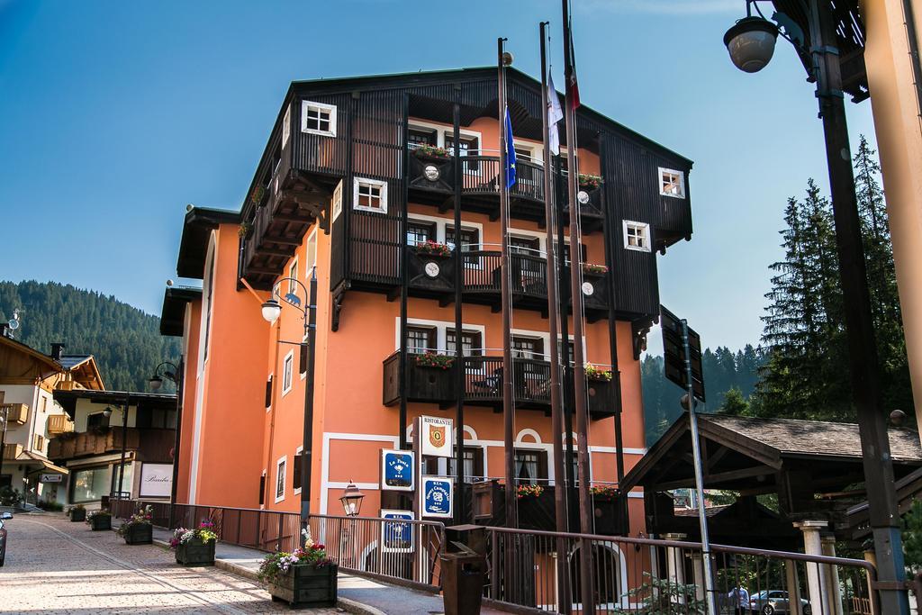 Hotel Posta R.T.A. Madonna di Campiglio Exterior photo